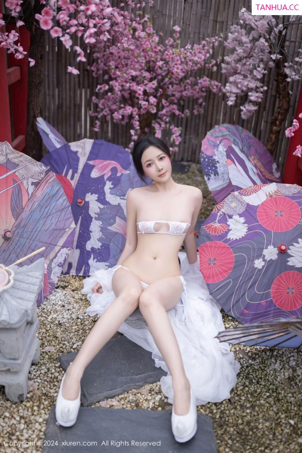 鱼子酱fish  [XiuRen]高清写真图 2024.07.26 No.8927 鱼子酱Fish 美腿性感第37张图片